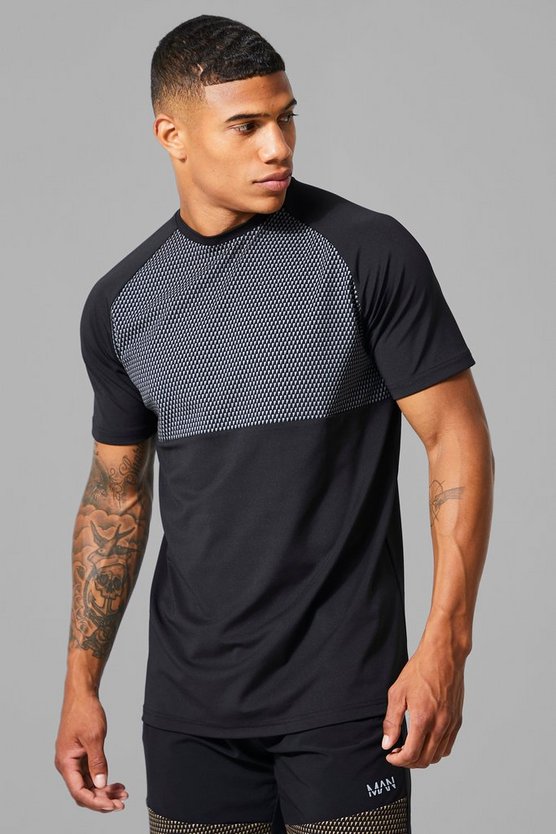 Man Active Contrast Print Detail T-shirt 1 Man Active Contrast Print Detail T-shirt