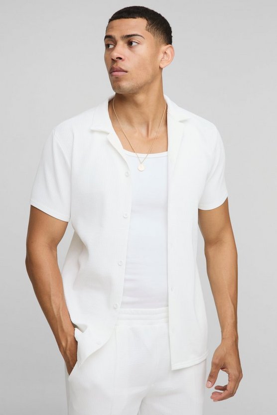 Short Sleeve Regular Revere Stretch Fit Pleated Shirt 1 Short Sleeve Regular Revere Stretch Fit Pleated Shirt